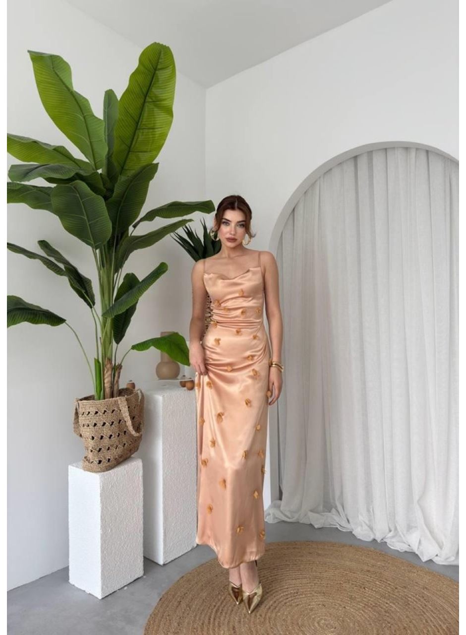 Dora Çiçek Detaylı Elbise