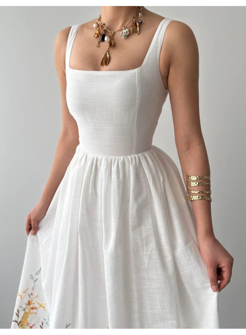 Mazi Çiçek Desenli Elbise