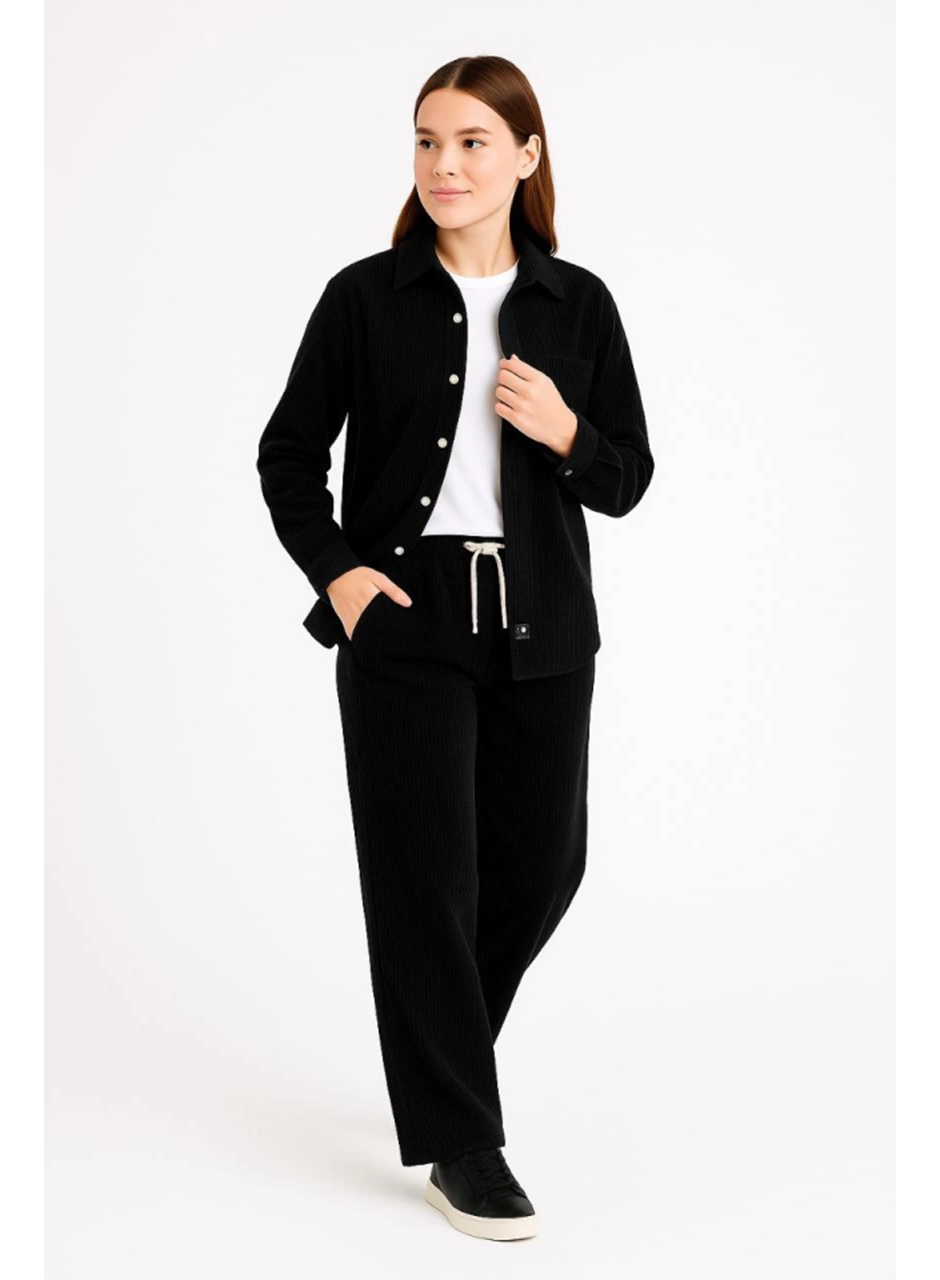 Kadife Oversize Takım – Gömlek Ve Pantolon İkili Set Füme Corduroy Şıklığı, Rahat Ve Zarif Duruş Yumuşak Dokulu Kadife Kumaş, Düğmeli Gömlek Üst Ve Lastikli Pantolon Alt Parça Ile Gün Boyu Konfor- Siyah