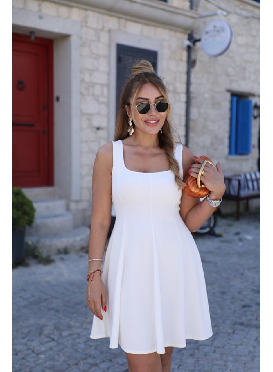 Kadın Kare Yaka Mini Elbise