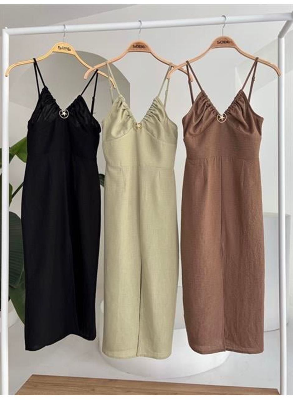 Göğsü Aksesuarlı Önü Yırtmaçlı Elbise 2899