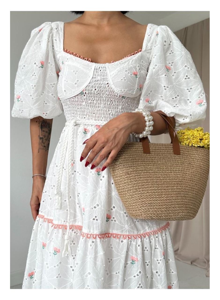 Pudra Dantel Detaylı Brode Elbise