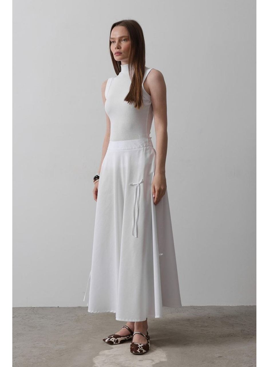 Fiyonk Kloş Etek - Beyaz