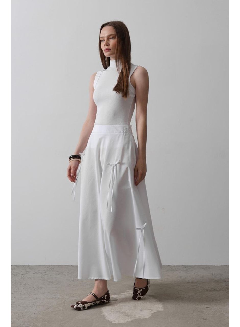 Fiyonk Kloş Etek - Beyaz