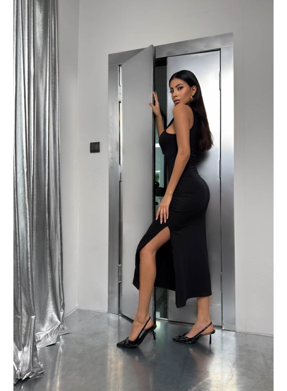 Yüzücü Yaka Spor Elbise