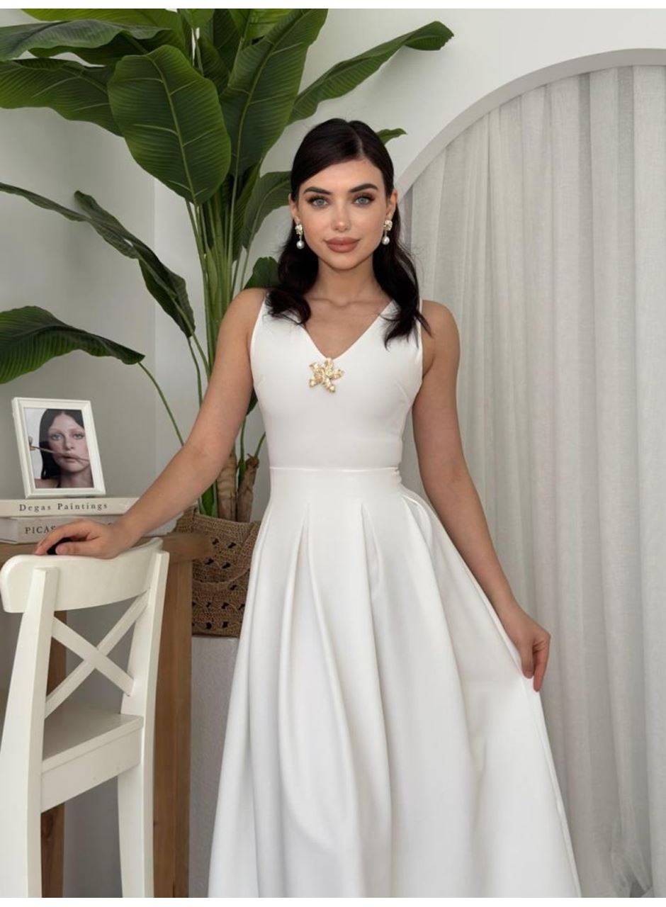 Late Yıldız Detaylı Elbise