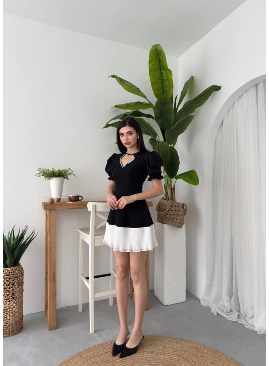 Safe Kalp Detaylı Elbise