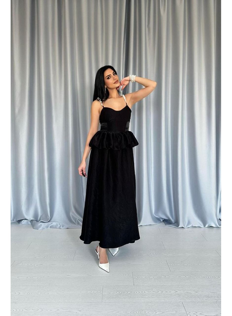 Siyah Beli Büzgülü İnci Askılı Uzun Elbise
