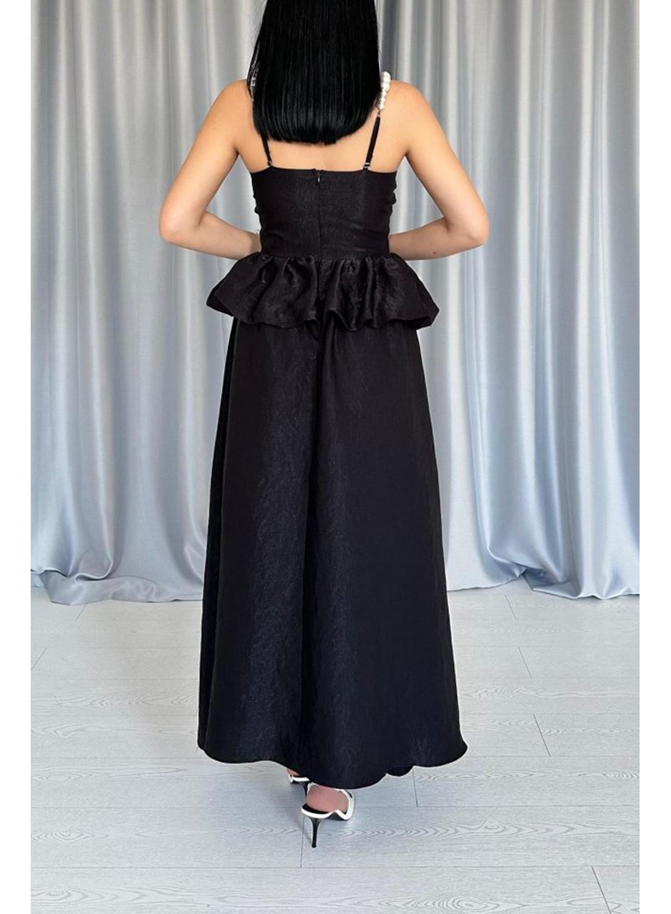 Siyah Beli Büzgülü İnci Askılı Uzun Elbise