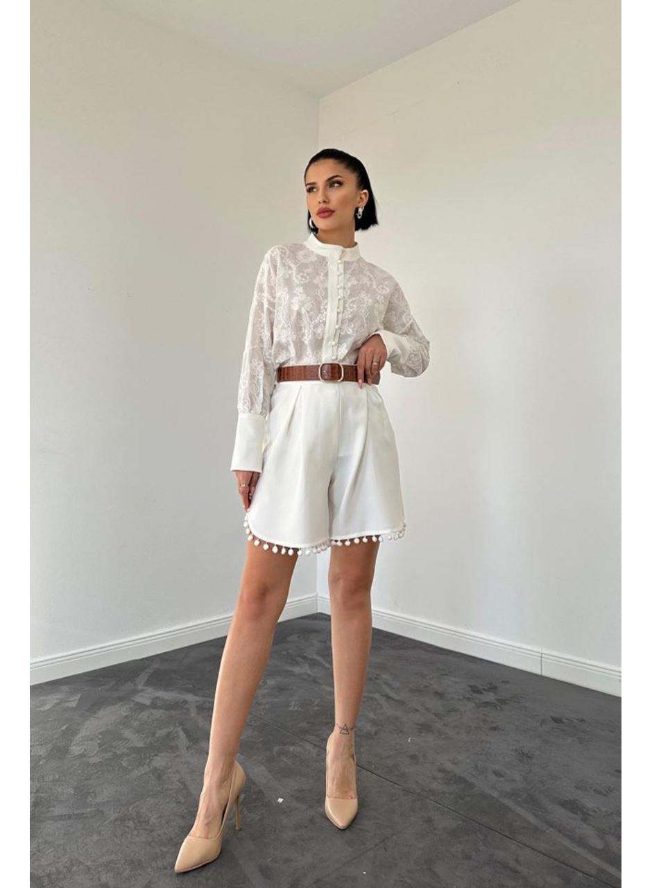 Ekru Dantelli Gömlek Ve Ponpolu Şort Takım