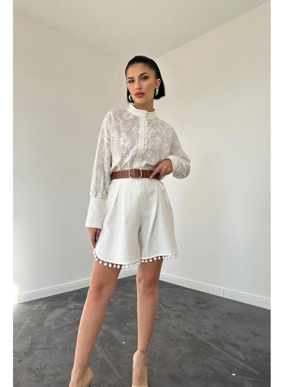Ekru Dantelli Gömlek Ve Ponpolu Şort Takım
