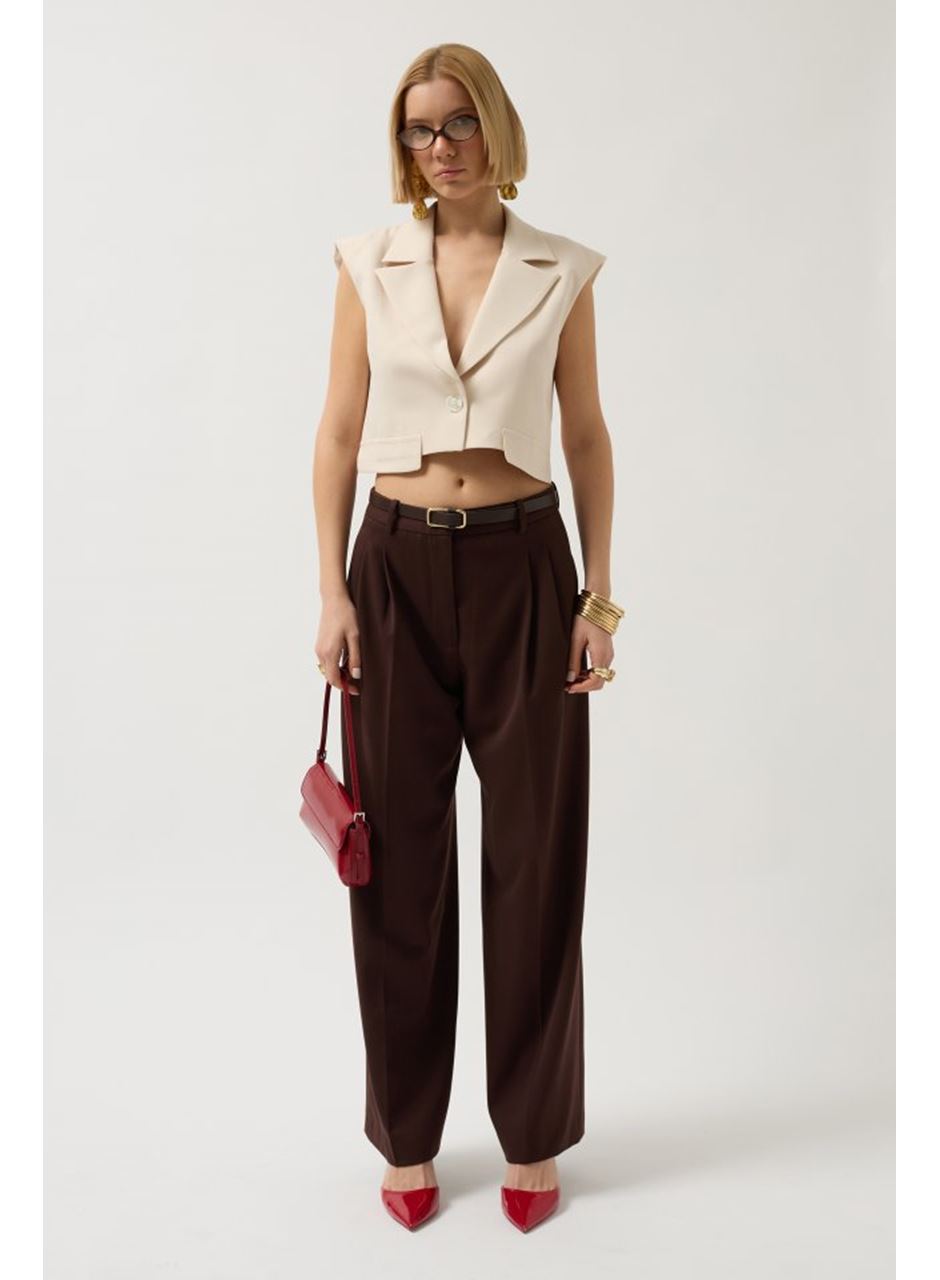 Düğme Detay Cepli Yelek