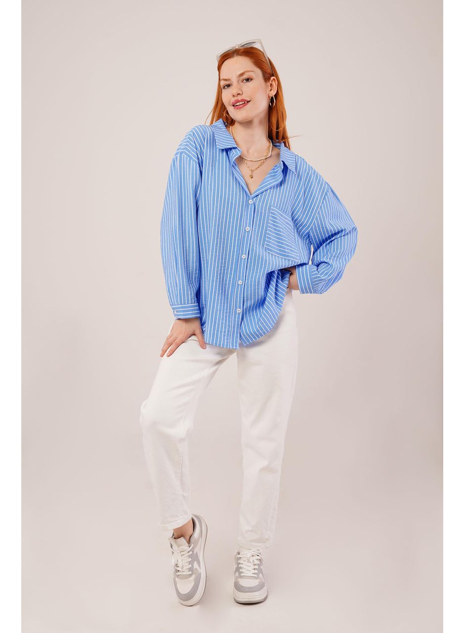 Çizgi Detaylı Cepli Mavi Gömlek