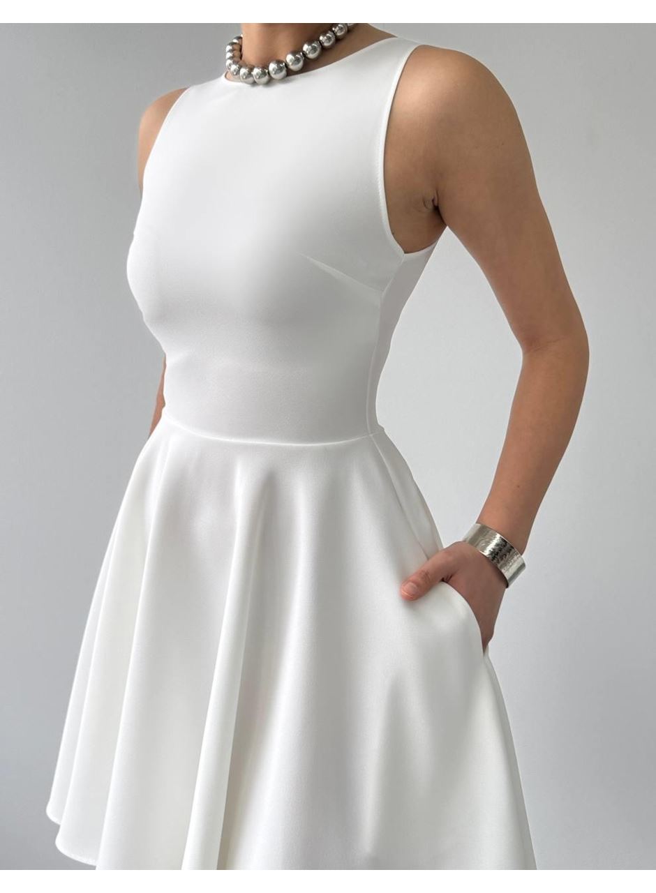 Berl Cep Detaylı Elbise