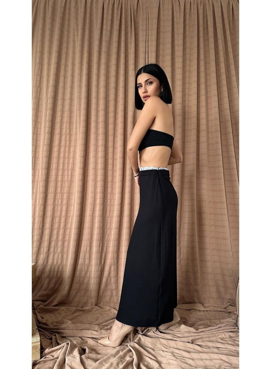 Siyah Beli Lastikli Etek
