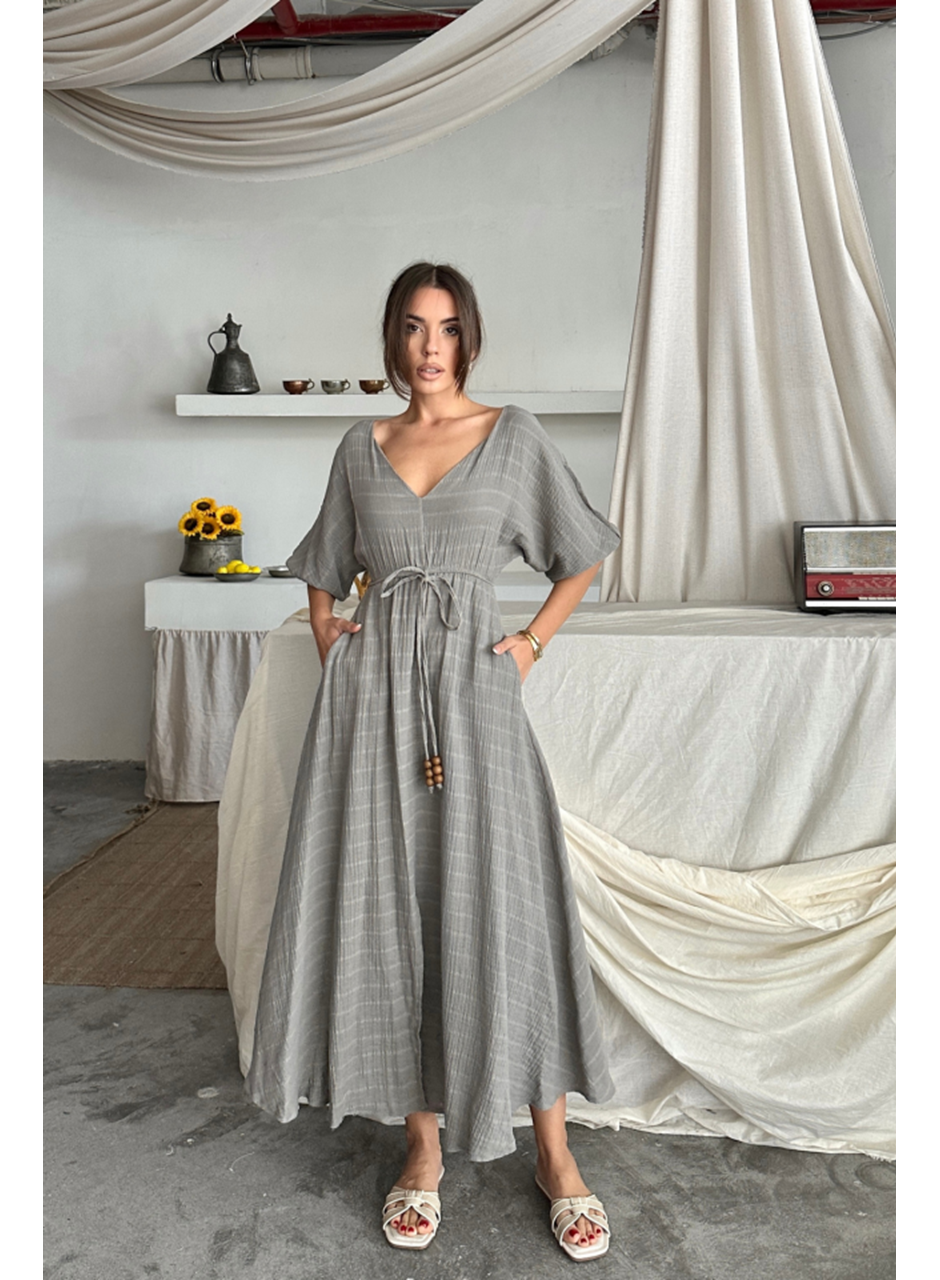 V YAKA BEL BONCUK BAĞLAMALI MÜSLİN ELBİSE YIRTMAÇ DETAYLI - Gri