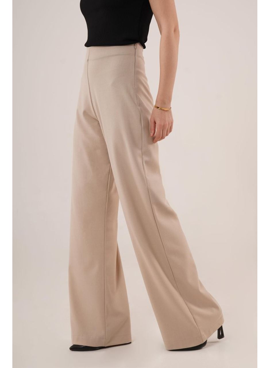 Bol Paça Yandan Fermuarlı Krem Kumaş Pantolon