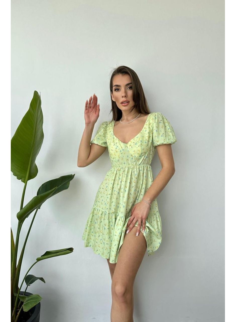 Yeşil Sırt Dekolteli Elbise