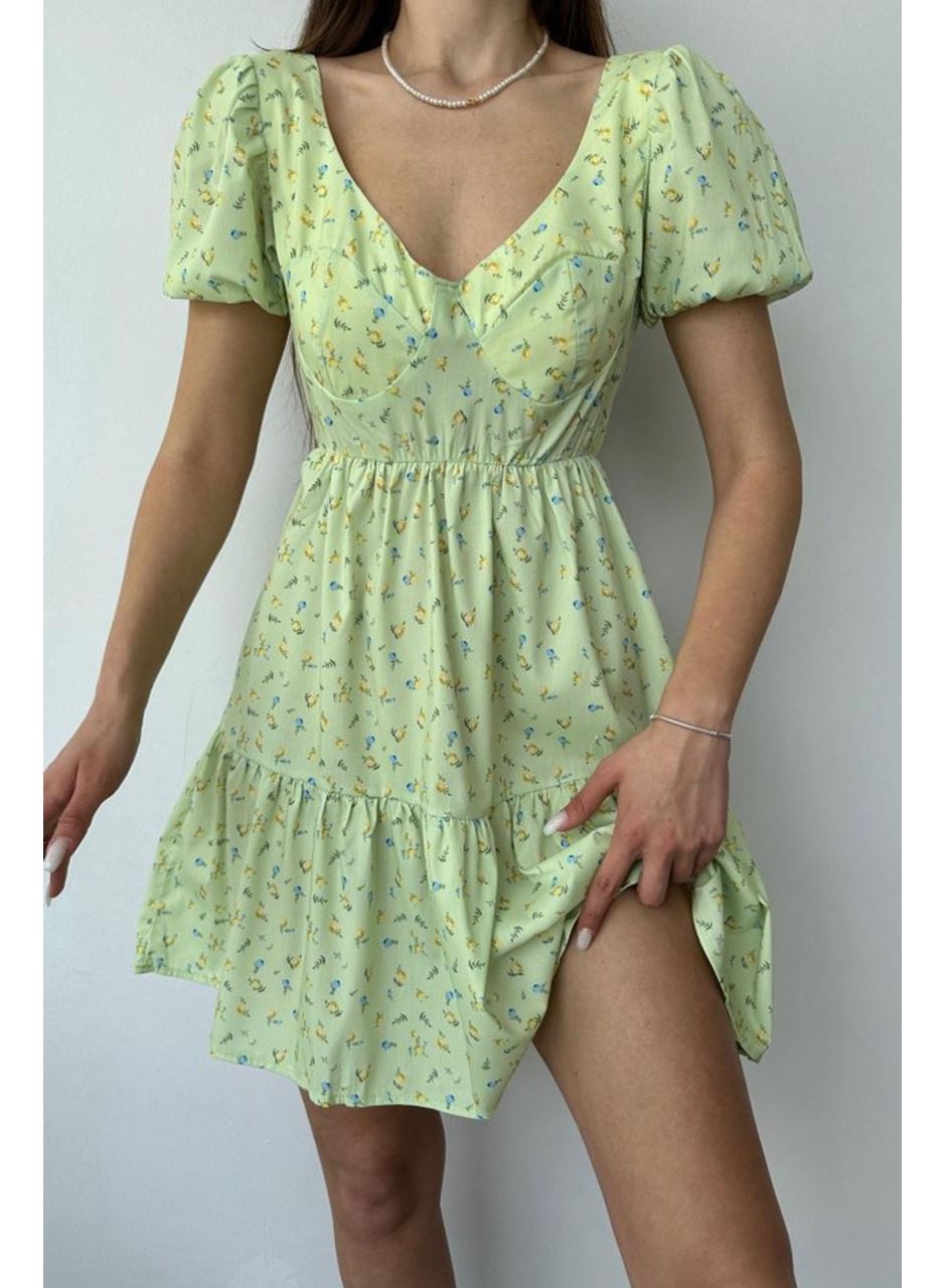 Yeşil Sırt Dekolteli Elbise