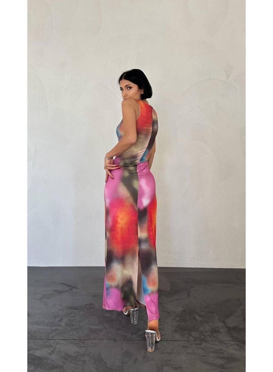 Bej Batik Desenli Elbise