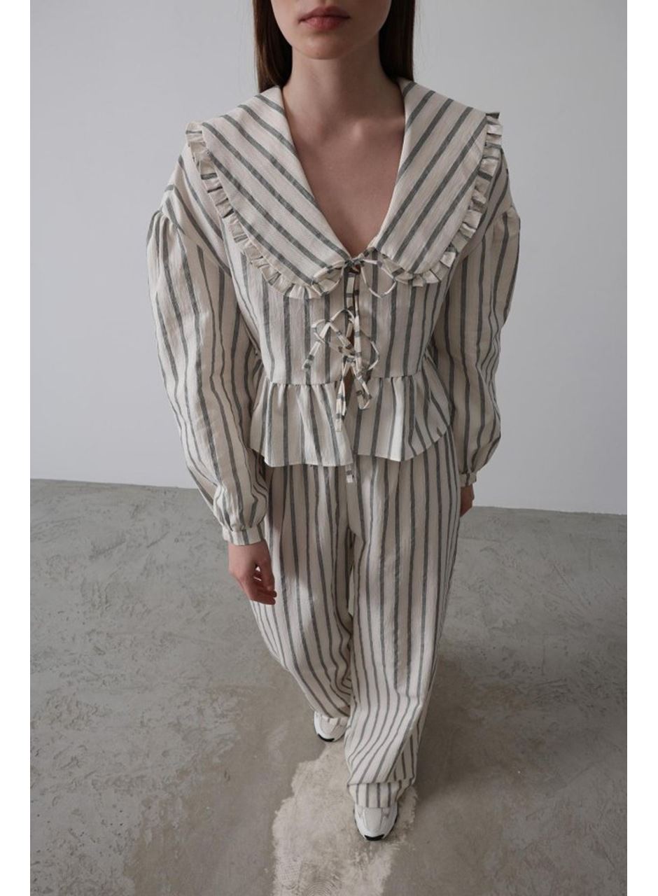 Bebe Yakalı Önü Bağlamalı Takım - Natür