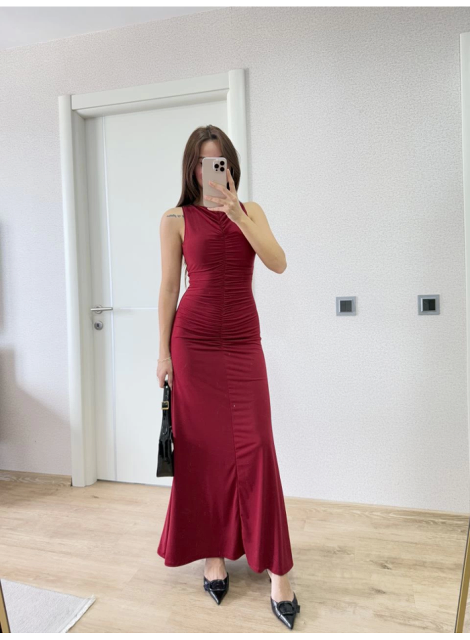 Kolsuz Büzgülü Uzun Elbise - Kırmızı