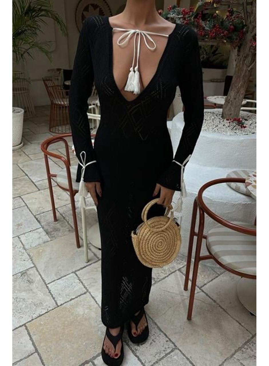 Püskül Bağcık Detaylı V Yaka Ajurlu Elbise 2850