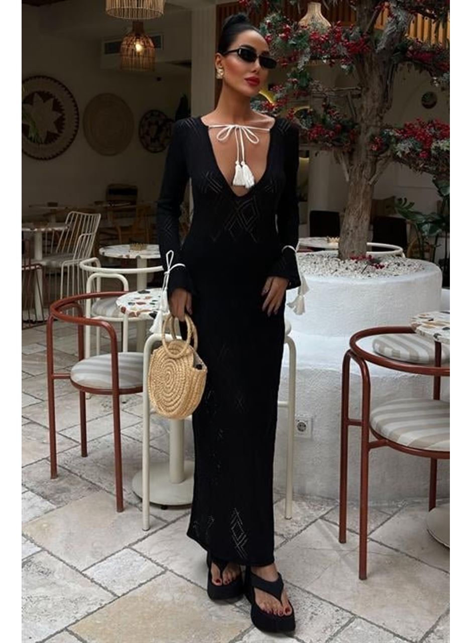 Püskül Bağcık Detaylı V Yaka Ajurlu Elbise 2850