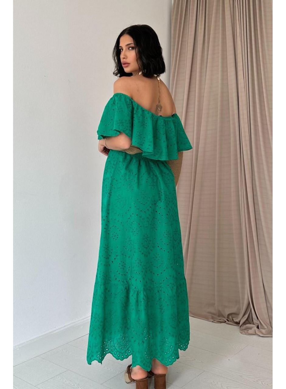 Yeşil Omzu Lastikli Brode Elbise