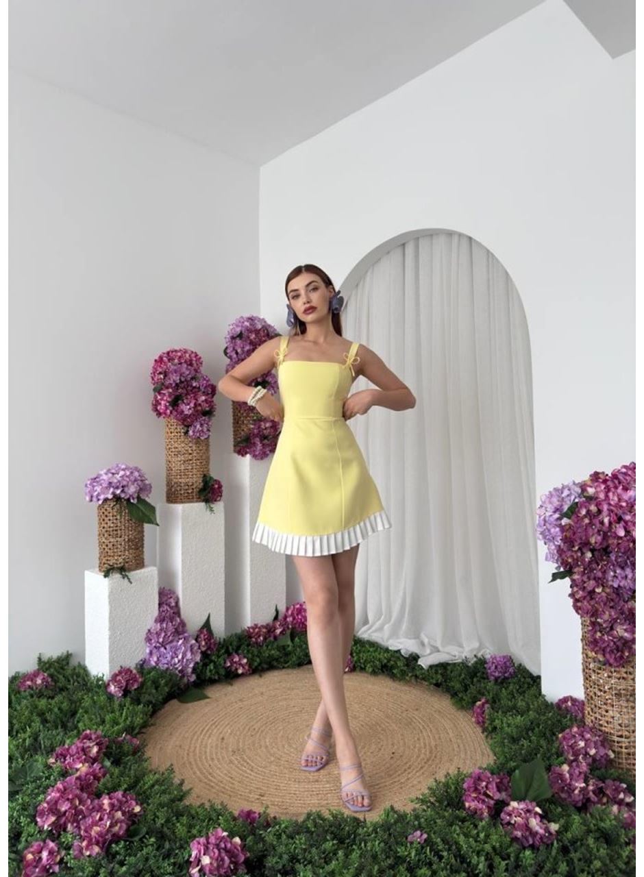 Steel Fiyonk Detay Elbise