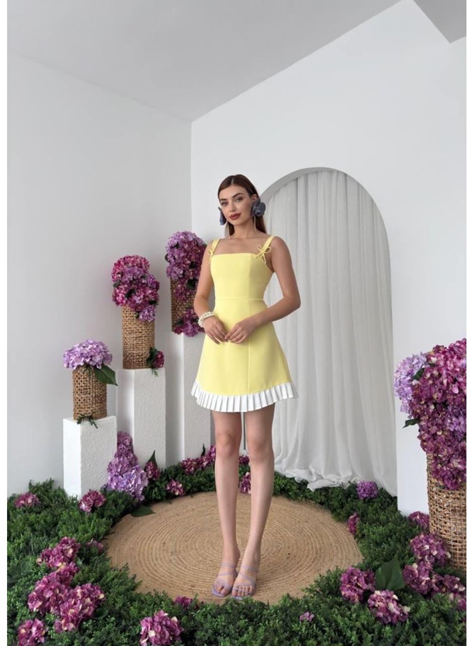 Steel Fiyonk Detay Elbise