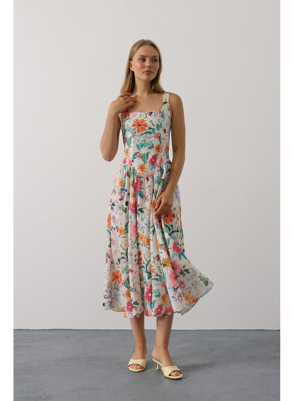 Çiçek Desenli Askılı Elbise - Pembe Çiçek