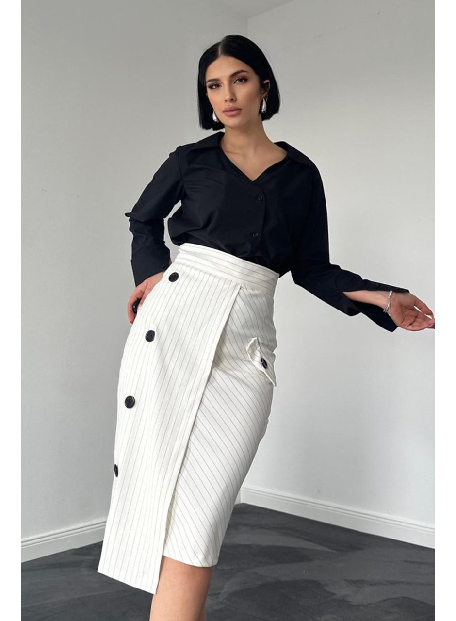 Beyaz Çizgili Poliviskon Etek