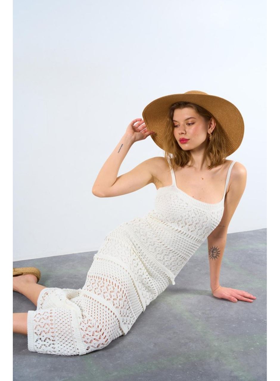 Ajurlu Astarlı Elbise - Ekru