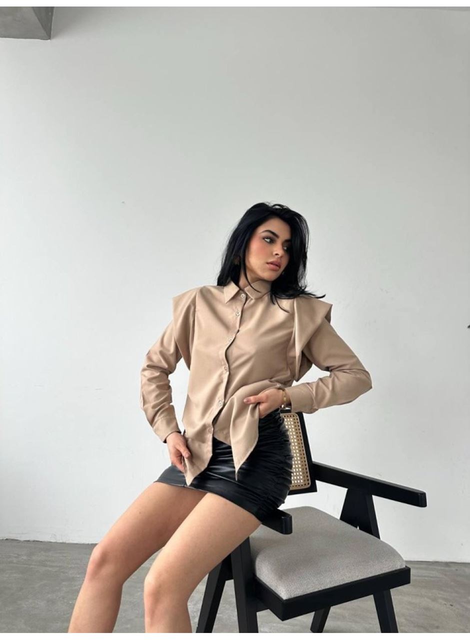 Omuz Tasarım Detaylı Gömlek