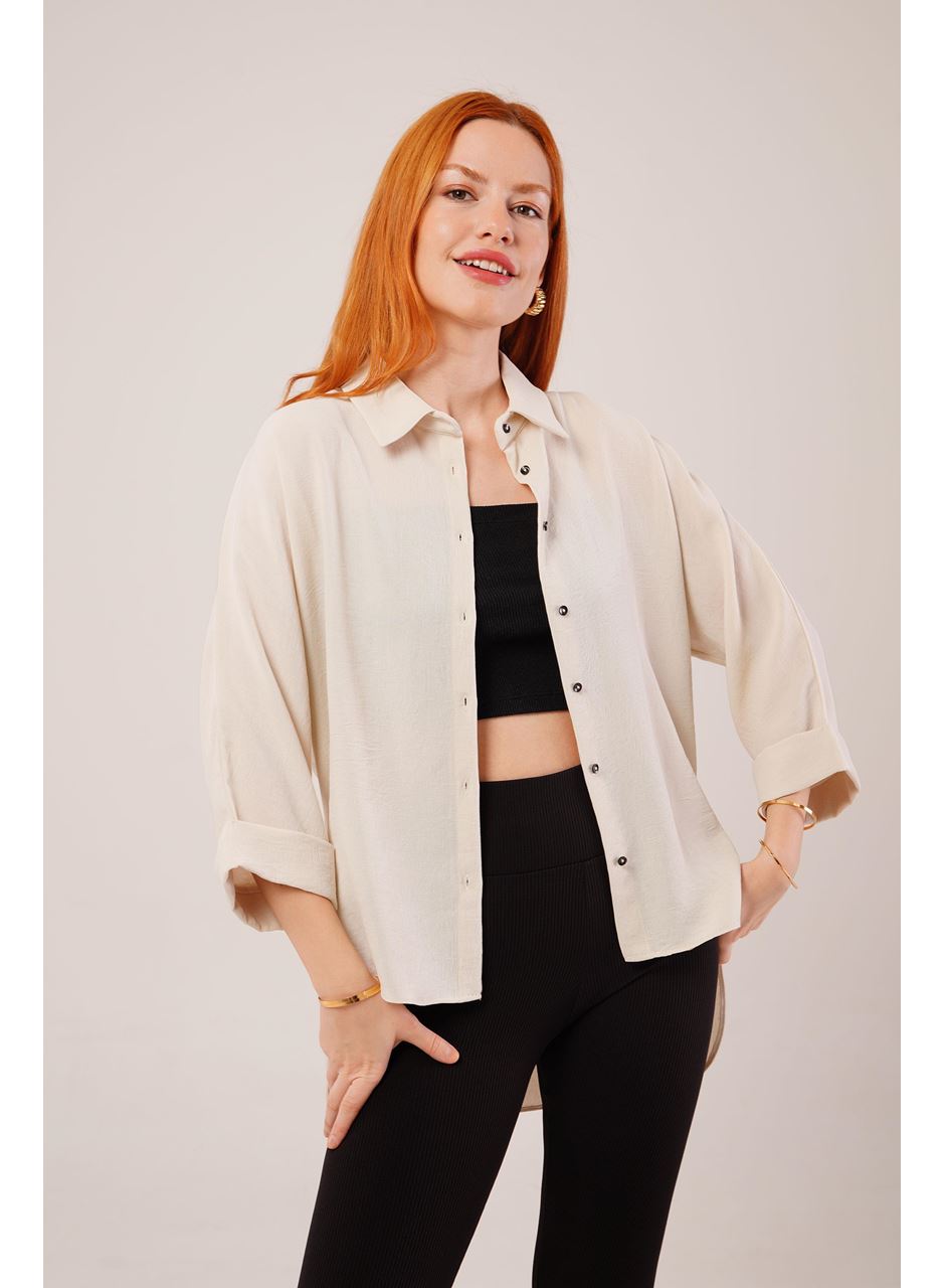 Kol Katlama Detaylı Bej Gömlek