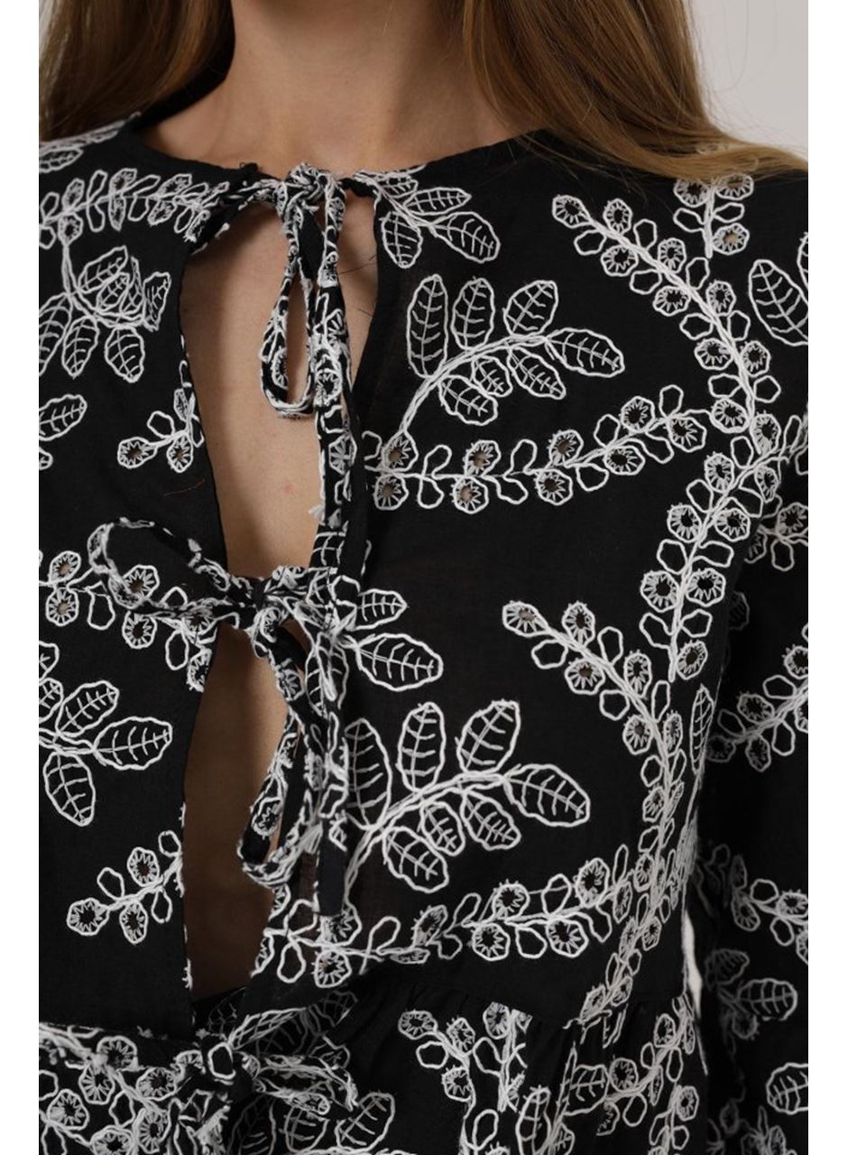 Fiyonk Bağlamalı Brode Bluz - Siyah