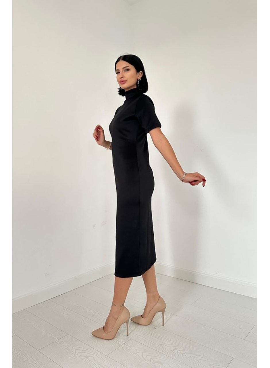 Siyah Balıkçı Yaka Elbise