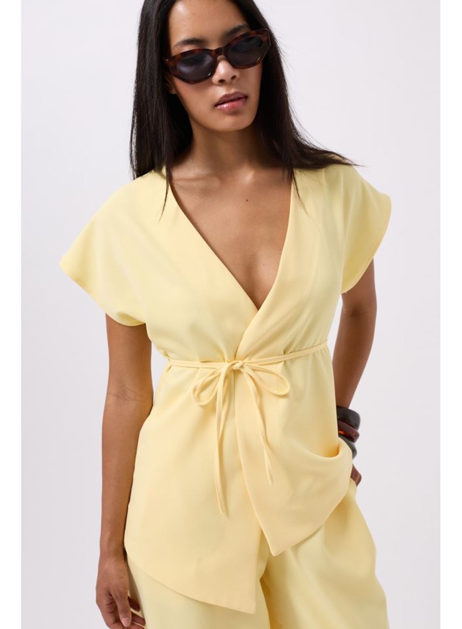 Bağcık Detay Yelek