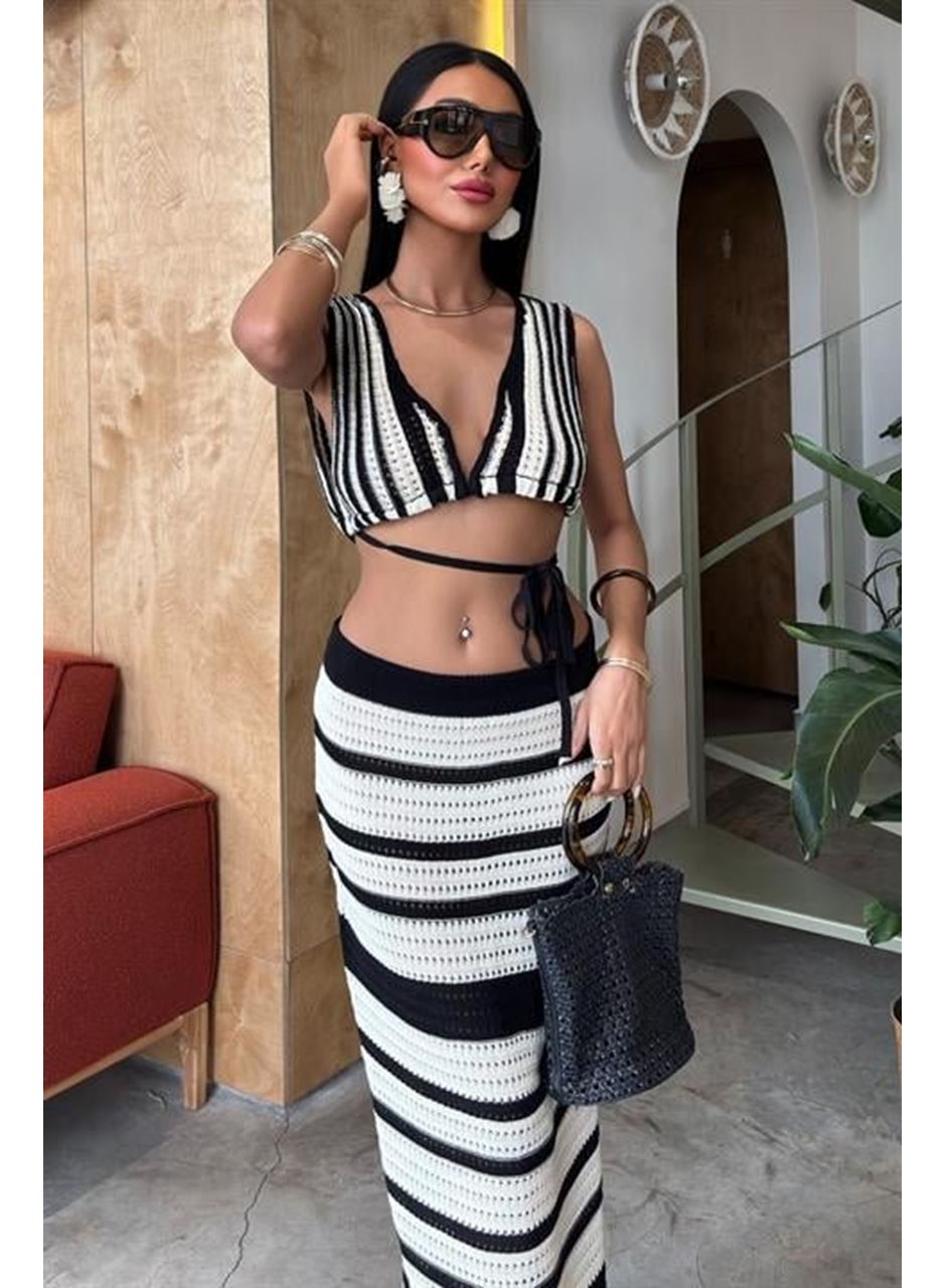 Çizgili Bikini Üst Ve Etek Triko Takım 10110