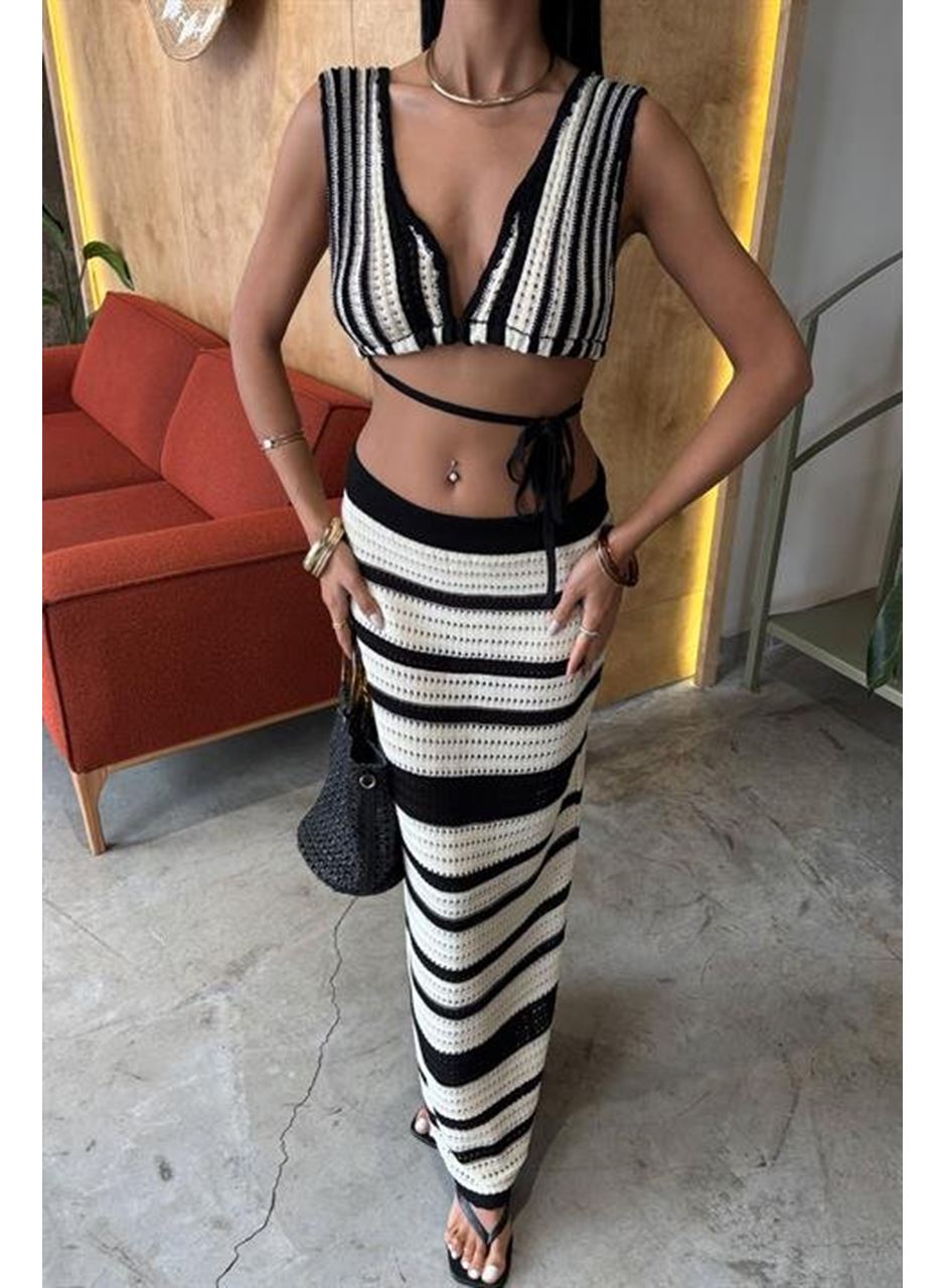 Çizgili Bikini Üst Ve Etek Triko Takım 10110