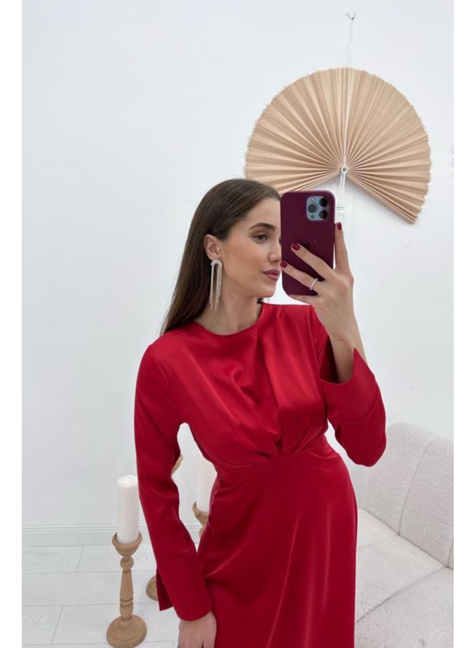 Kırmızı Saten Uzun Elbise