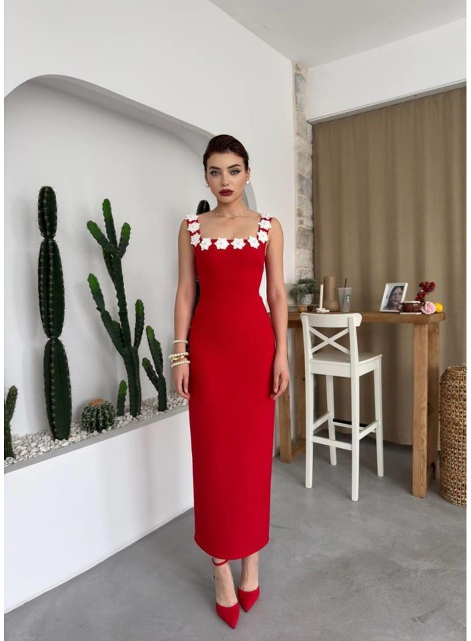 Mıng Çiçek Detaylı Elbise