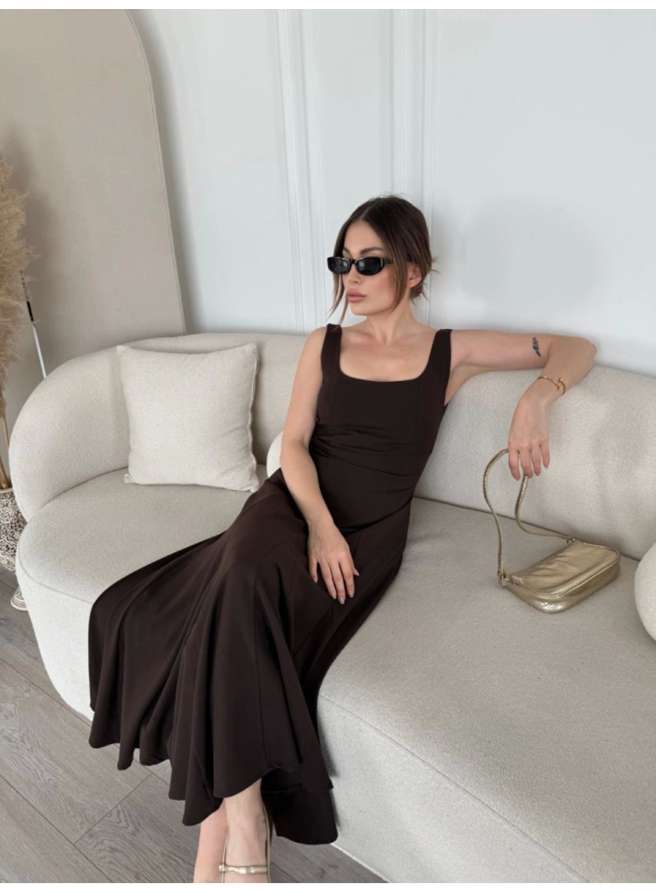 Sırt Dekolteli Kolsuz Uzun Elbise - Kahverengi