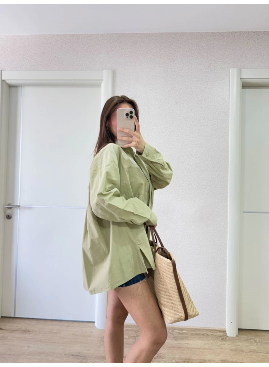 Yakalı Yandan Yırtmaçlı Gömlek - Yeşil