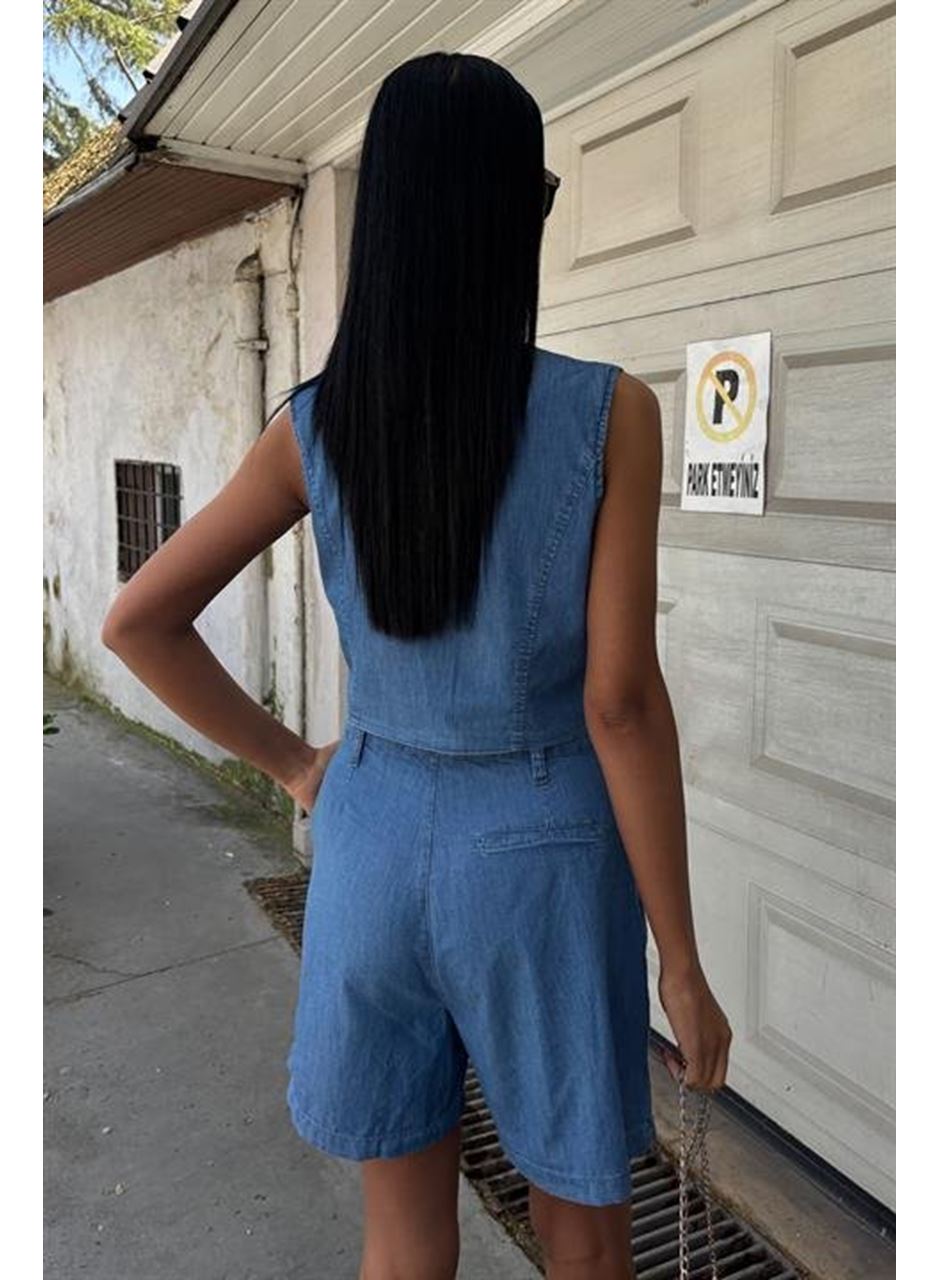 Gümüş Düğmeli Yelek Ve Şort Tensel Takım 10174