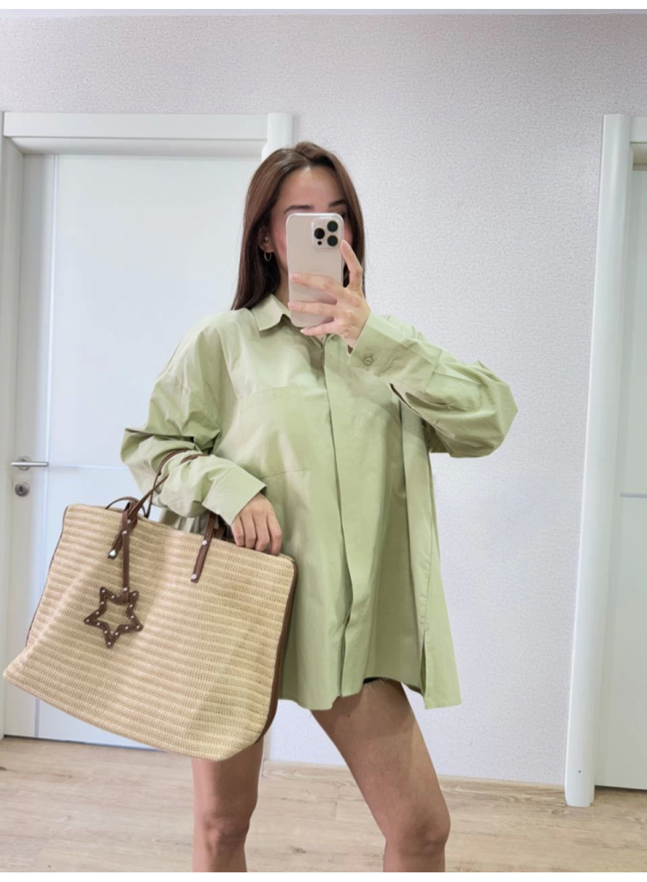 Yakalı Yandan Yırtmaçlı Gömlek - Yeşil