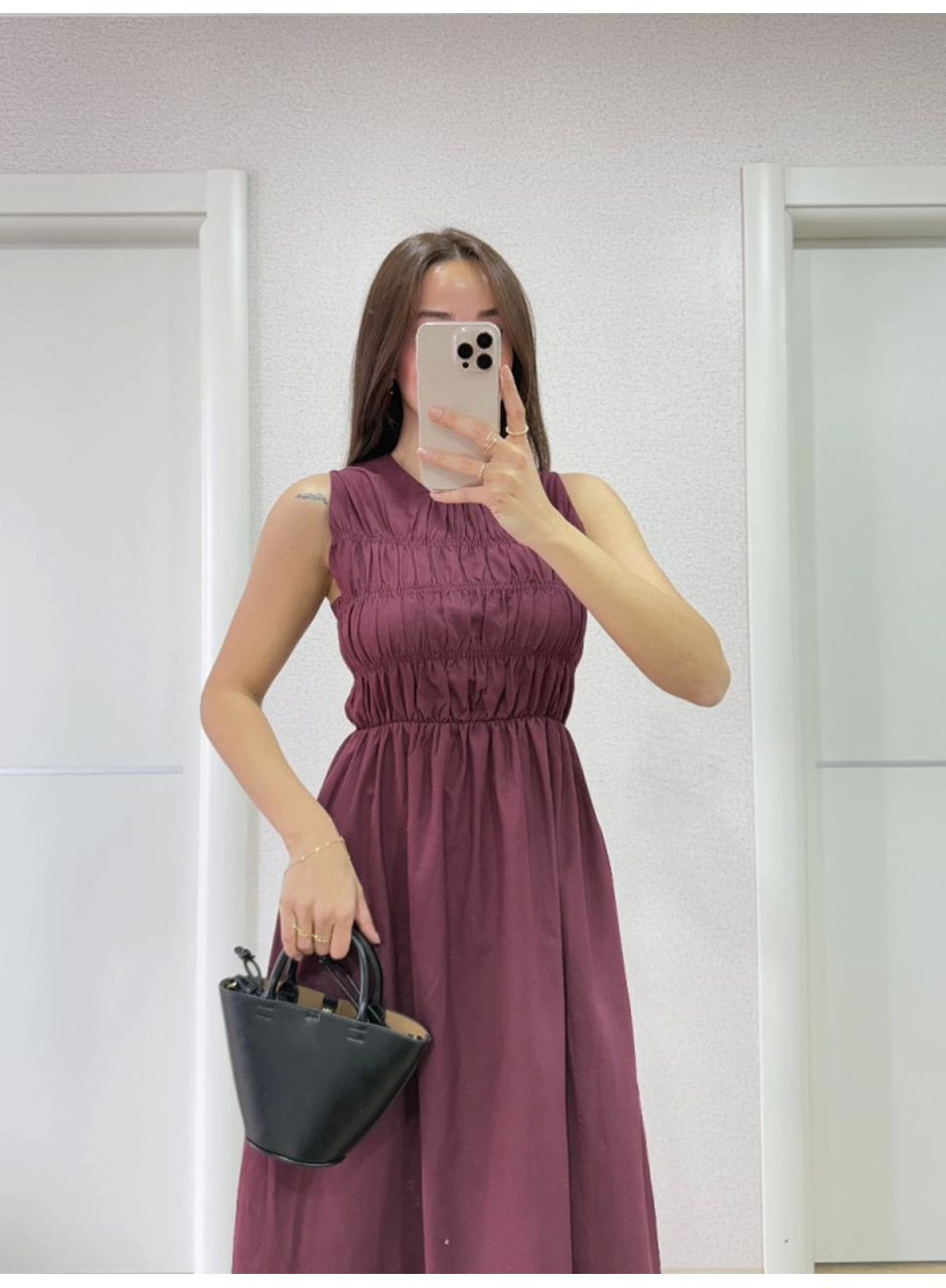 Kolsuz Göğüs Lastıklı Uzun Elbise - Bordo