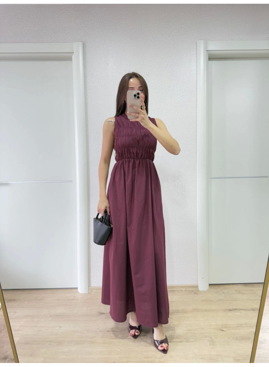 Kolsuz Göğüs Lastıklı Uzun Elbise - Bordo