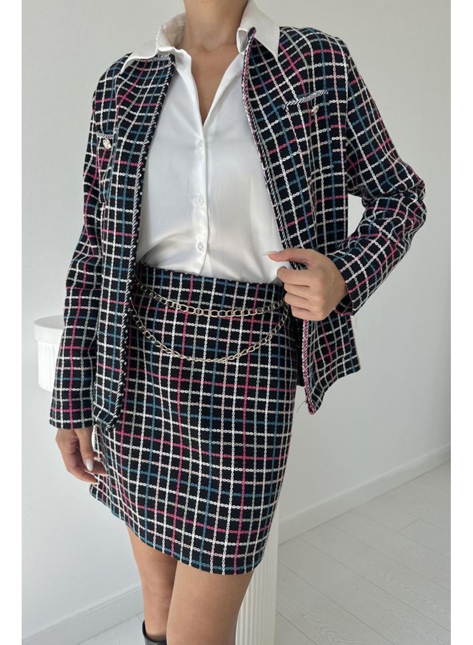 Siyah Önü Açık Ceket Ve Eteği Zincirli Takım